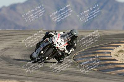 media/Nov-16-2025-Race Pace (Sun) [[8c5fa54630]]/Verified Riders/8-Turn 12 (120pm)/